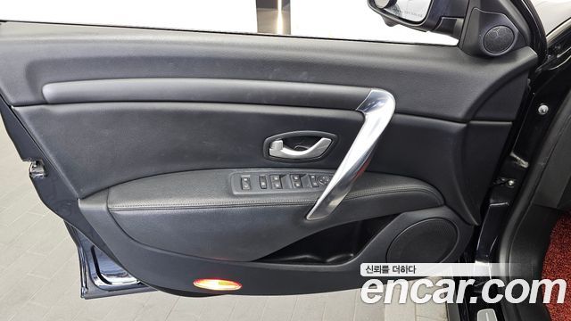 Renault Korea SM7 2016 — photo 14