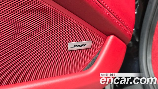 Porsche 911 2020 — photo 23