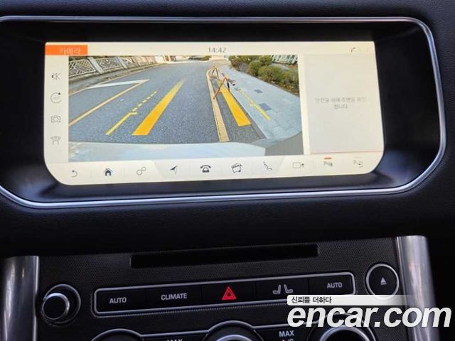 Land Rover Range Rover Sport 2017 — photo 18