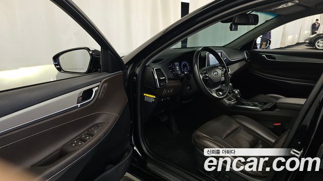 Hyundai Grandeur 2018 — photo 13