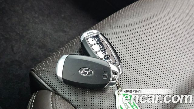Hyundai Grandeur 2018 — photo 21