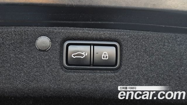 Hyundai Grandeur 2018 — photo 22