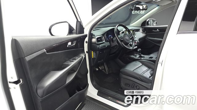 Kia Sorento 2017 — photo 10