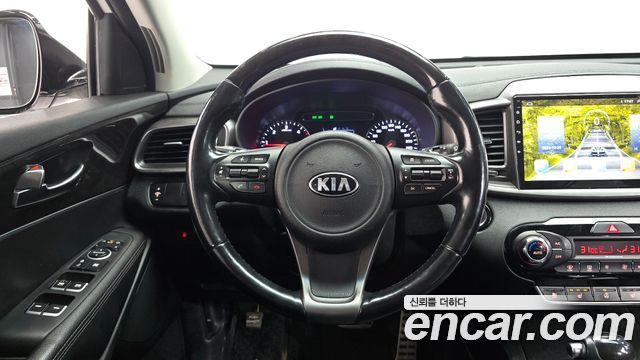 Kia Sorento 2017 — photo 12