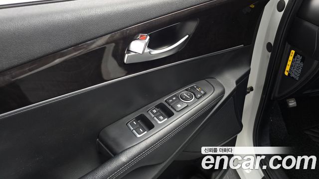 Kia Sorento 2017 — photo 13