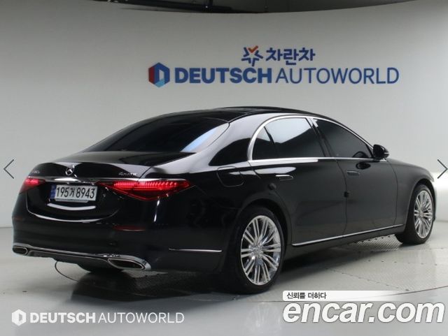 Mercedes-Benz S-Class 2023 — photo 2