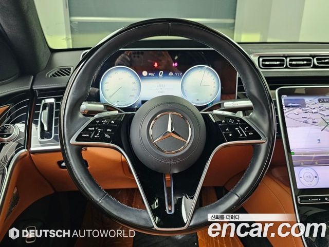 Mercedes-Benz S-Class 2023 — photo 13