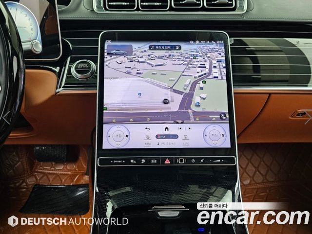 Mercedes-Benz S-Class 2023 — photo 14
