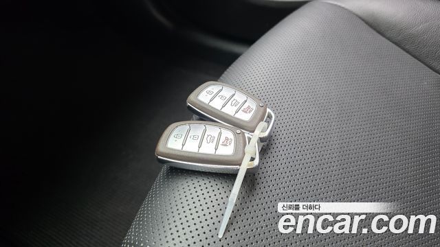 Hyundai AVANTE 2015 — photo 25