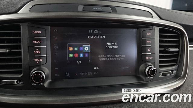 Kia Sorento 2018 — photo 21