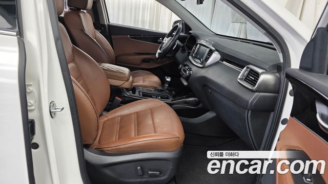 Kia Sorento 2018 — photo 16