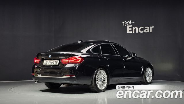 BMW 4-Series 2021 — photo 2