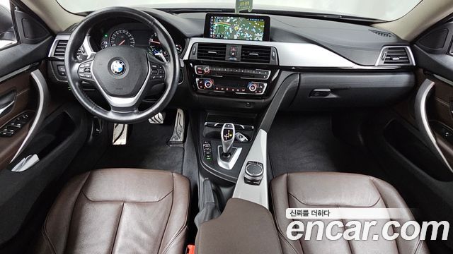 BMW 4-Series 2021 — photo 10