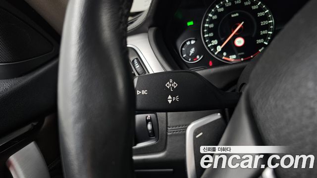 BMW 4-Series 2021 — photo 24