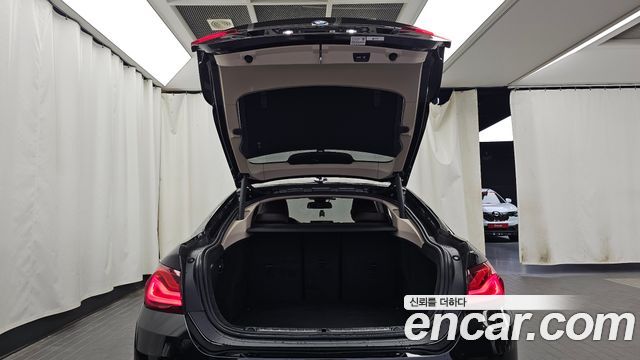 BMW 4-Series 2021 — photo 26