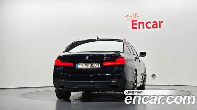 BMW 5-Series 2021 — photo 4