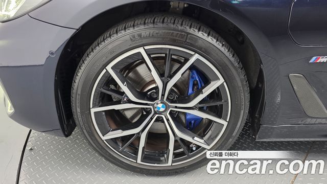 BMW 5-Series 2021 — photo 5