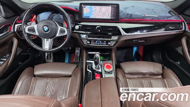 BMW 5-Series 2021 — photo 10
