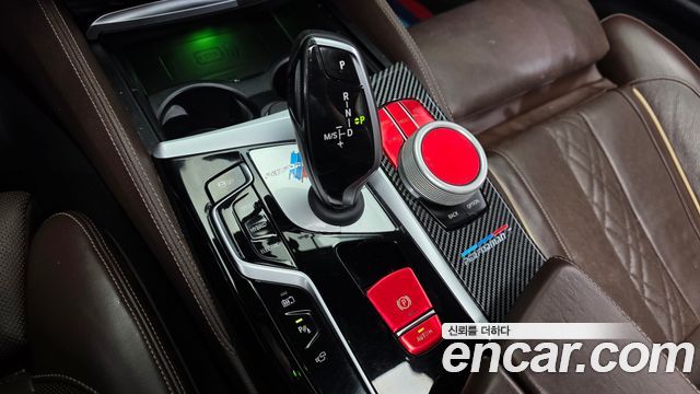 BMW 5-Series 2021 — photo 12