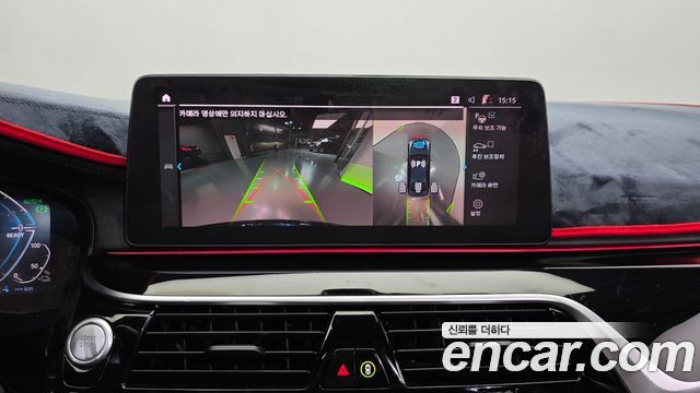 BMW 5-Series 2021 — photo 21