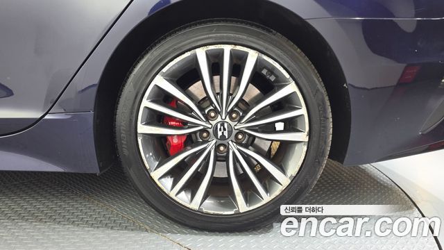 Kia Stinger 2018 — photo 7