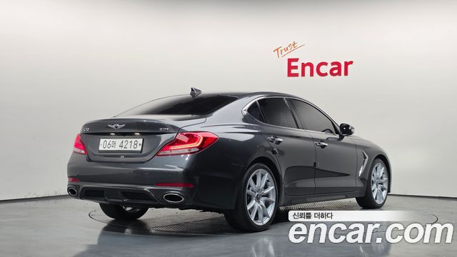 Genesis G70 2019 — photo 2