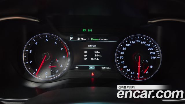 Genesis G70 2019 — photo 11