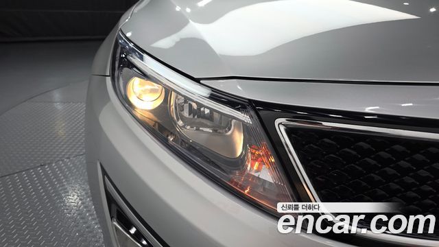 Kia K5 2015 — photo 8