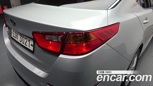 Kia K5 2015 — photo 9