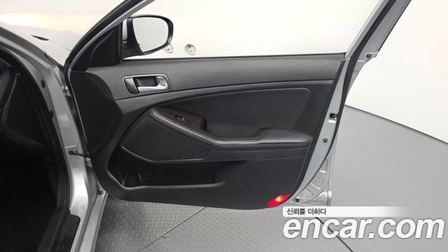 Kia K5 2015 — photo 14