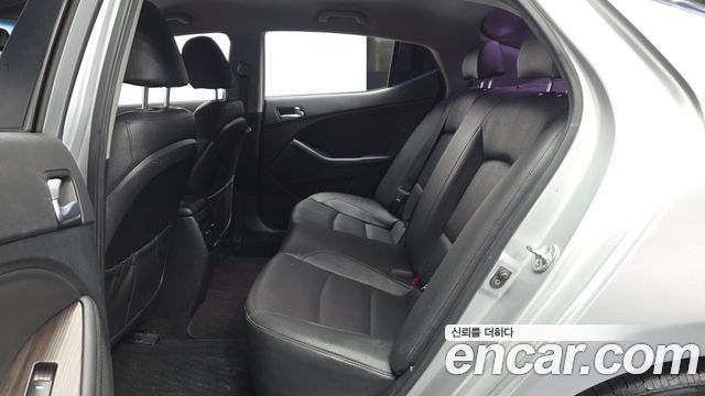Kia K5 2015 — photo 16