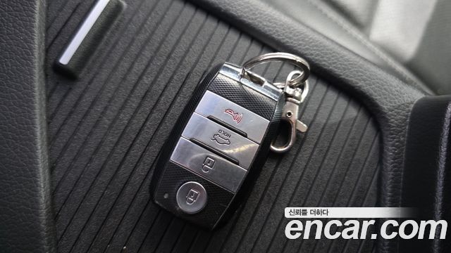 Kia K5 2015 — photo 30