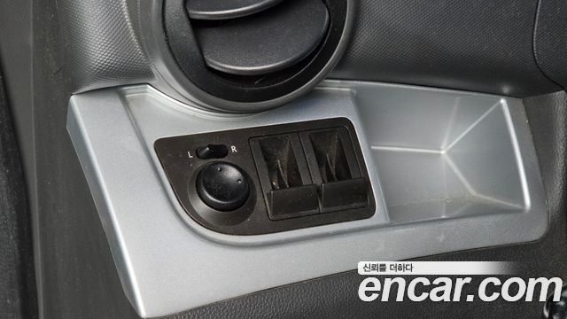Chevrolet Korea Spark 2012 — photo 16