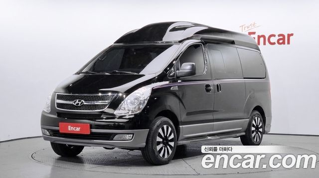 Hyundai Starex 2015 — photo 1