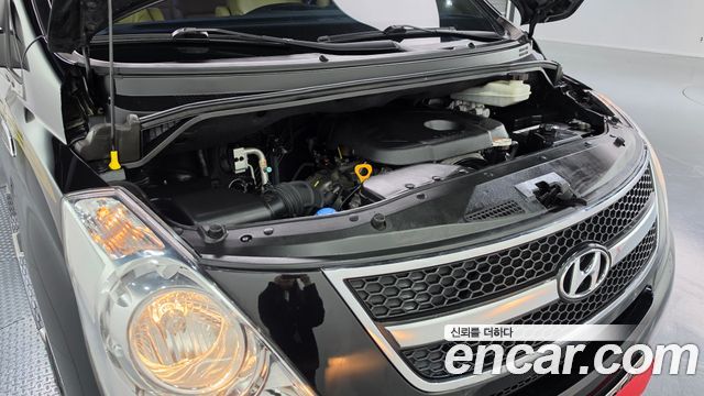 Hyundai Starex 2015 — photo 6