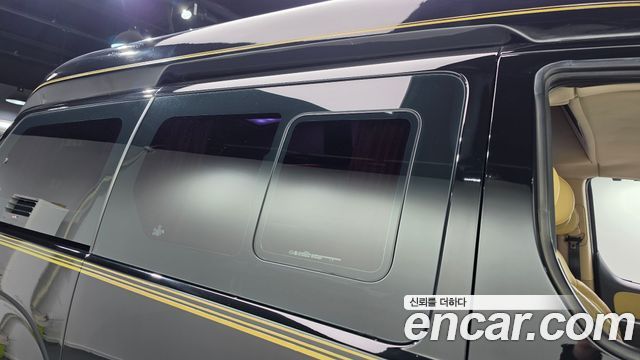 Hyundai Starex 2015 — photo 16