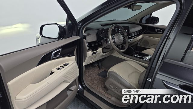 Kia Canival 2025 — photo 10