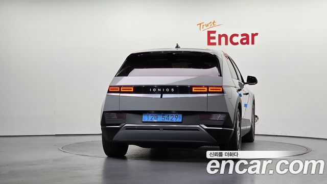 Hyundai Ioniq5 2023 — photo 4