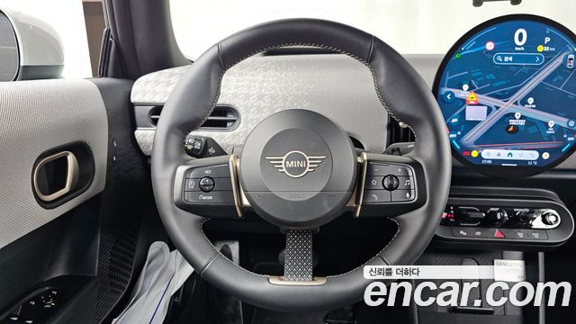 Mini Cooper 2025 — photo 19