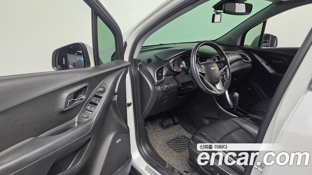 Chevrolet Korea Trax 2018 — photo 13