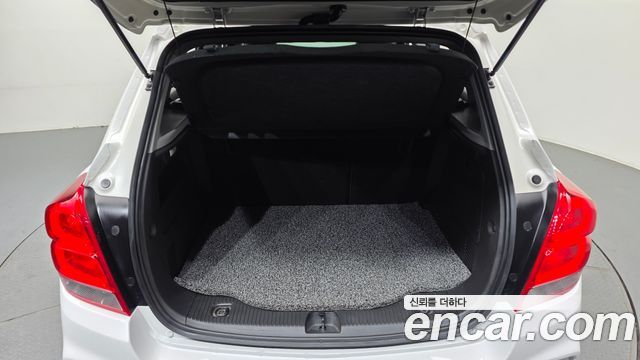 Chevrolet Korea Trax 2018 — photo 26