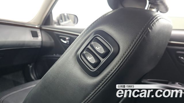Hyundai Grandeur 2010 — photo 18