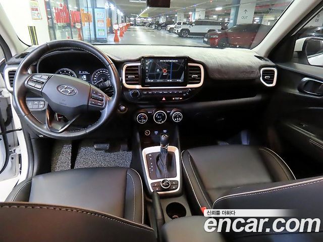 Hyundai Venue 2021 — photo 10