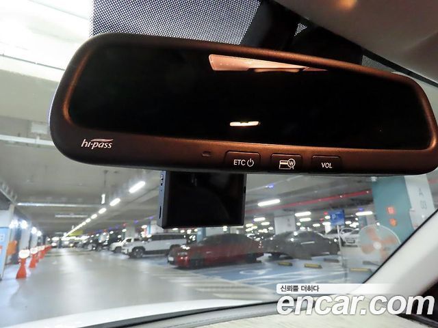 Hyundai Venue 2021 — photo 15