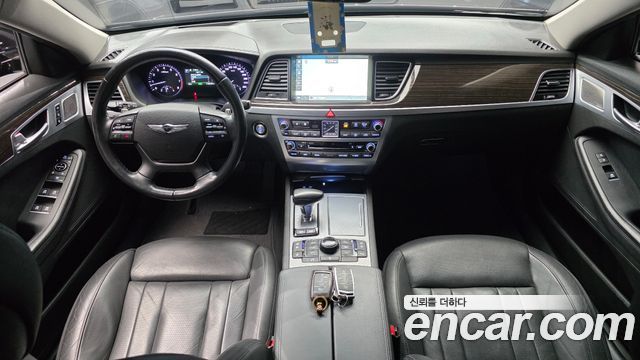 Genesis G80 2017 — photo 10