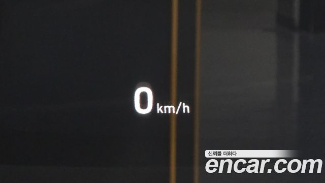 Genesis G80 2017 — photo 22