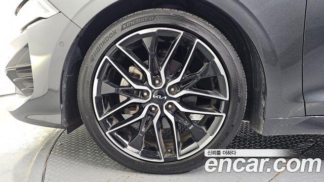 Kia K5 2023 — photo 5