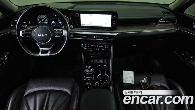 Kia K5 2023 — photo 7