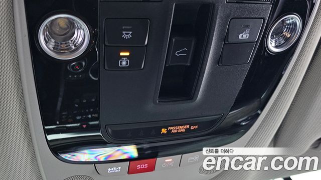Kia K5 2023 — photo 17