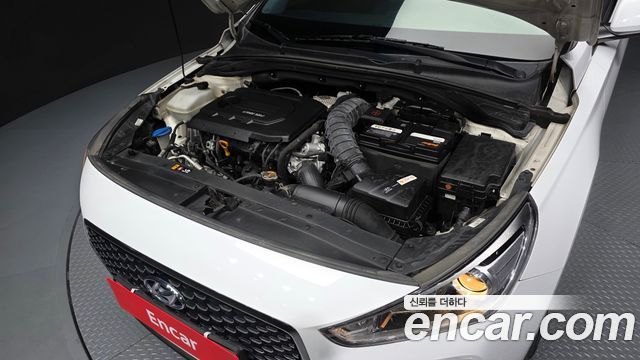 Hyundai i30 2018 — photo 6